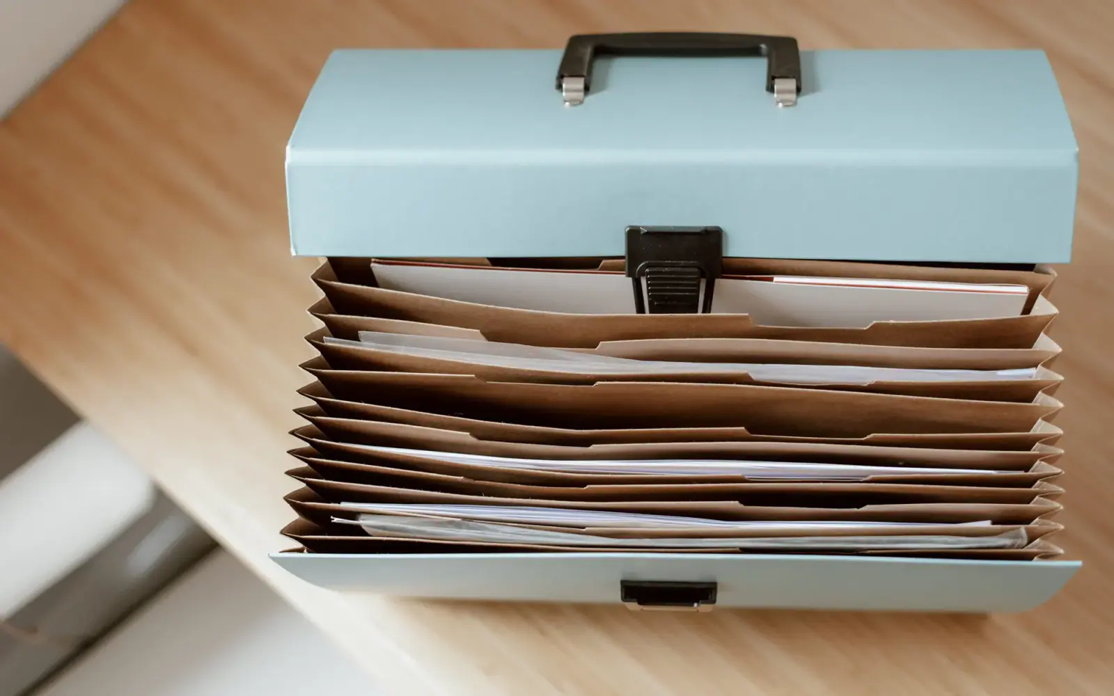 Organised document folders used for enterprise people operations